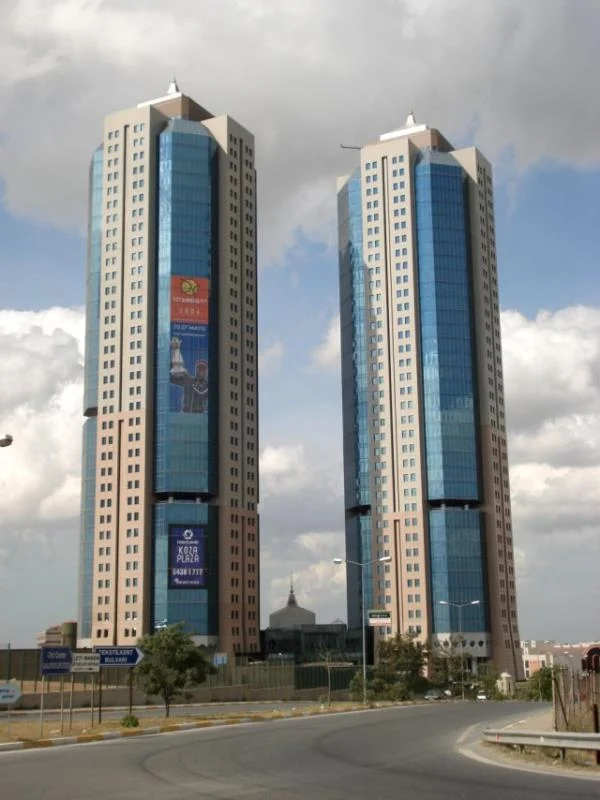Koza Plaza — Dış Ortam 4